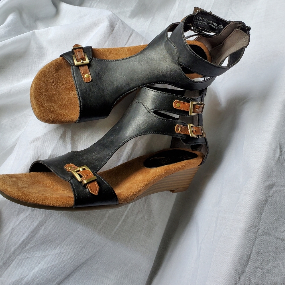 Aerosole Heelrest Stacked Wedge Shoes